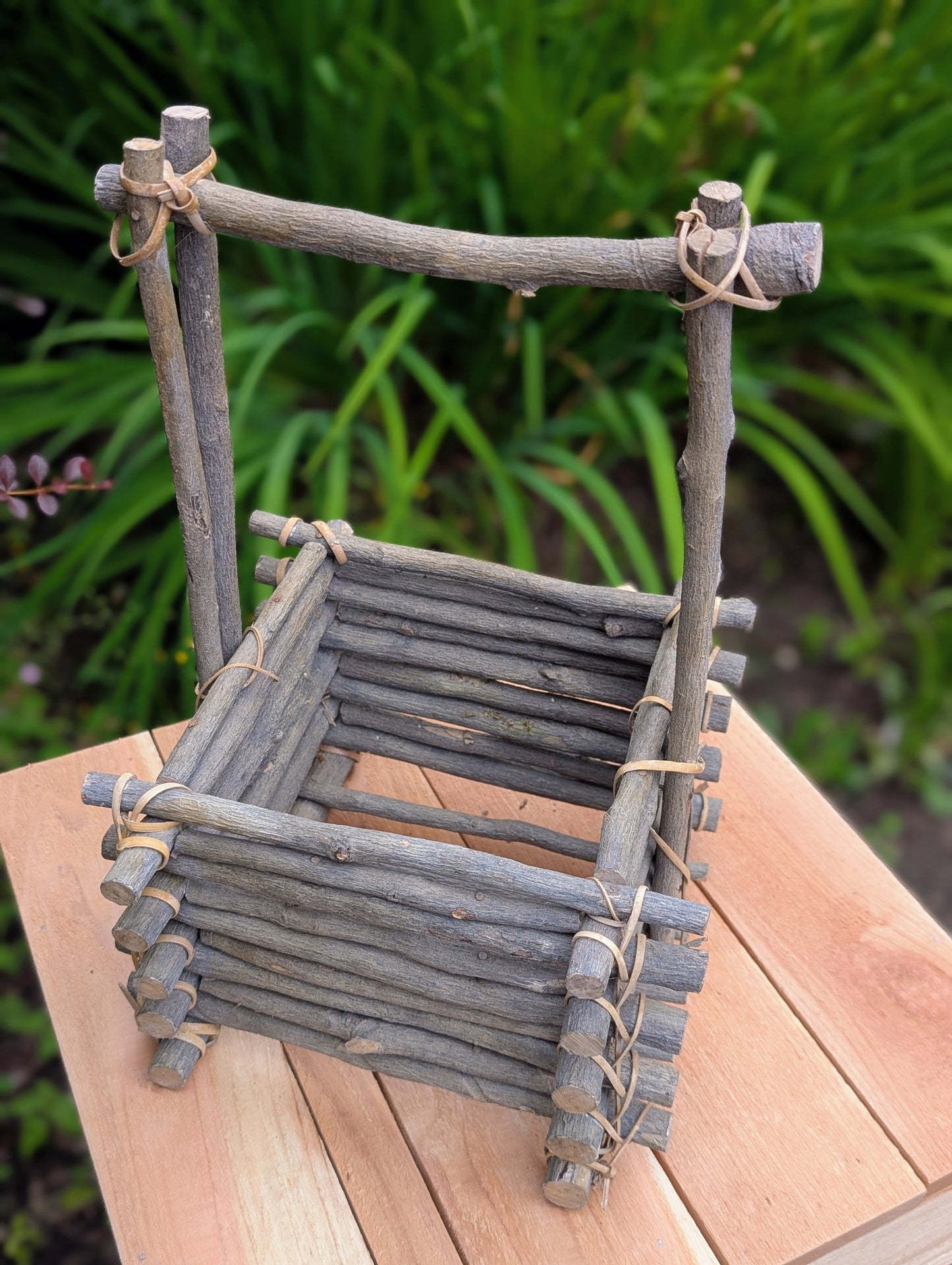 A beautifully handcrafted twig gathering basket that brings rustic warmth and natural texture to your home or garden. Perfect for displaying potted plants, seasonal décor, dried botanicals, or everyday storage, this versatile basket celebrates timeless craftsmanship and Pacific Northwest-inspired living.