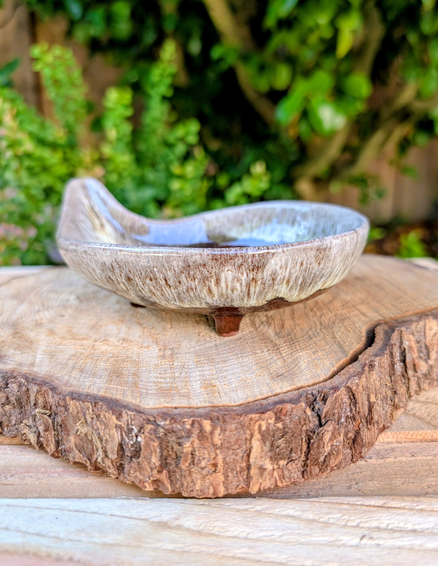 Vintage Evangeline Canada Pottery Dish #942 | Teardrop Stoneware Catchall Bowl