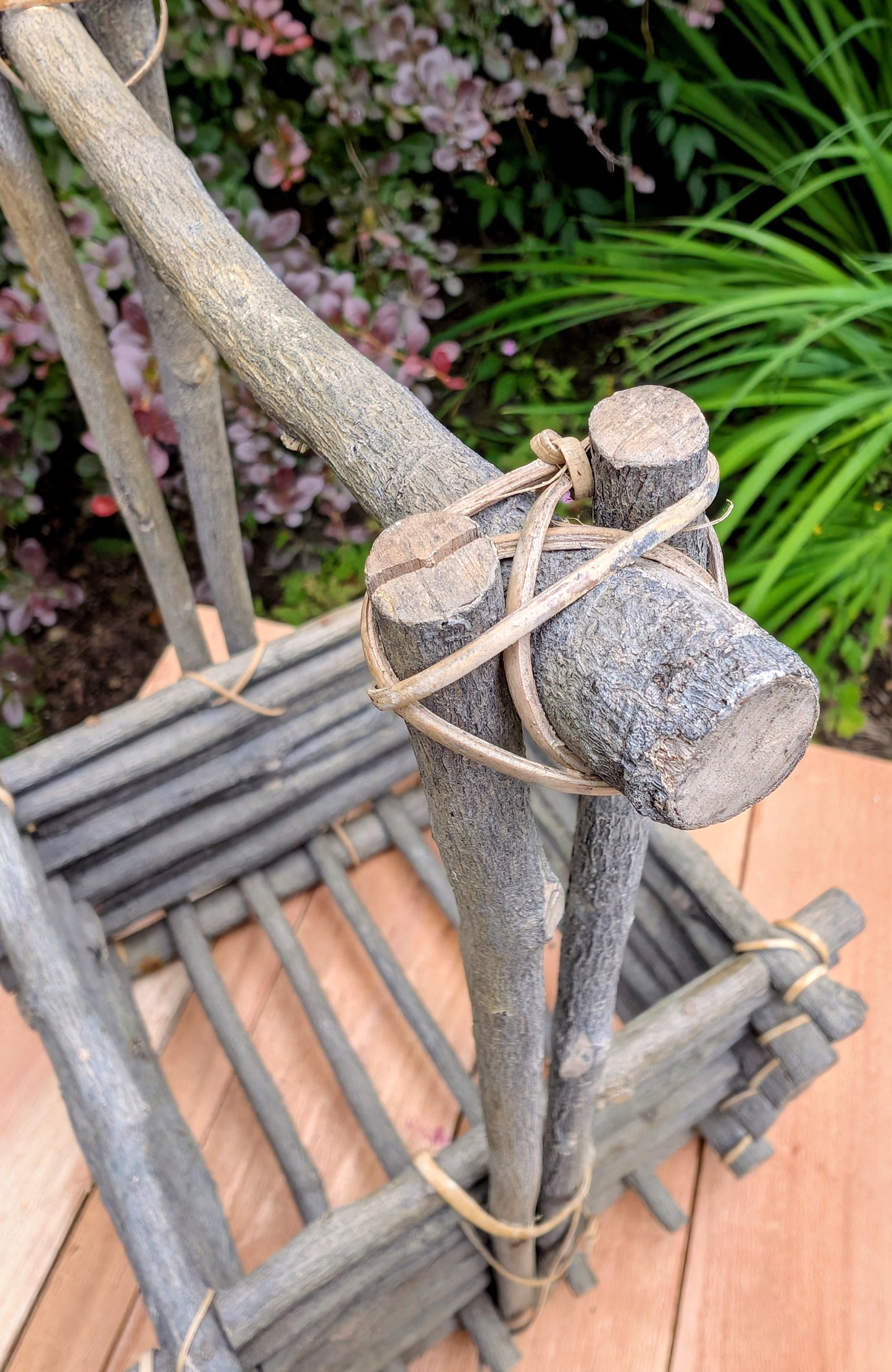 A beautifully handcrafted twig gathering basket that brings rustic warmth and natural texture to your home or garden. Perfect for displaying potted plants, seasonal décor, dried botanicals, or everyday storage, this versatile basket celebrates timeless craftsmanship and Pacific Northwest-inspired living.