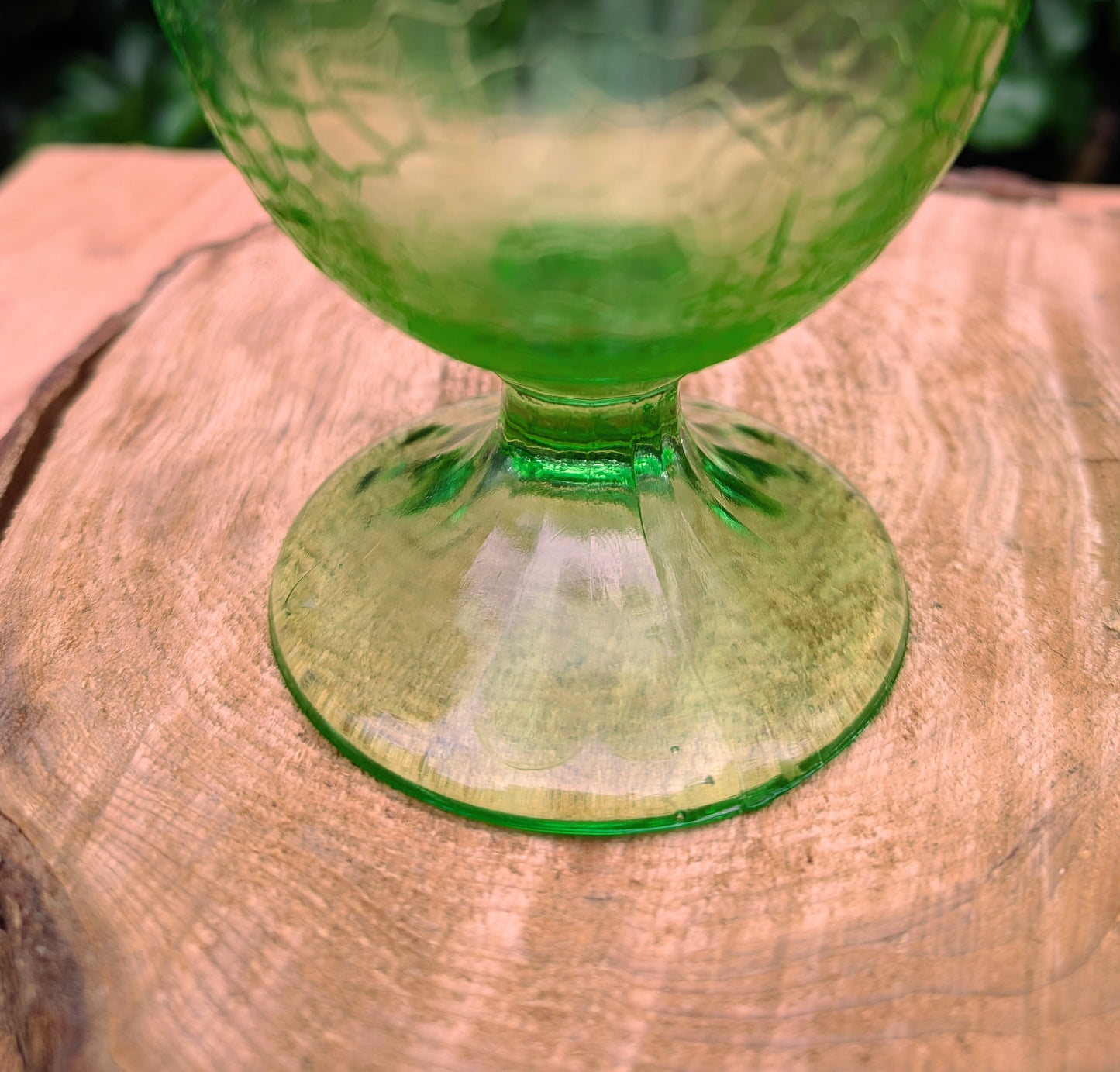 Two beautiful vintage emerald green covered pedestal candy dishes are offered in one convenient listing. Choose between a textured crackle glass design or an elegant Art Deco geometric pattern—each sold individually and carefully curated for collectors and vintage home décor enthusiasts.