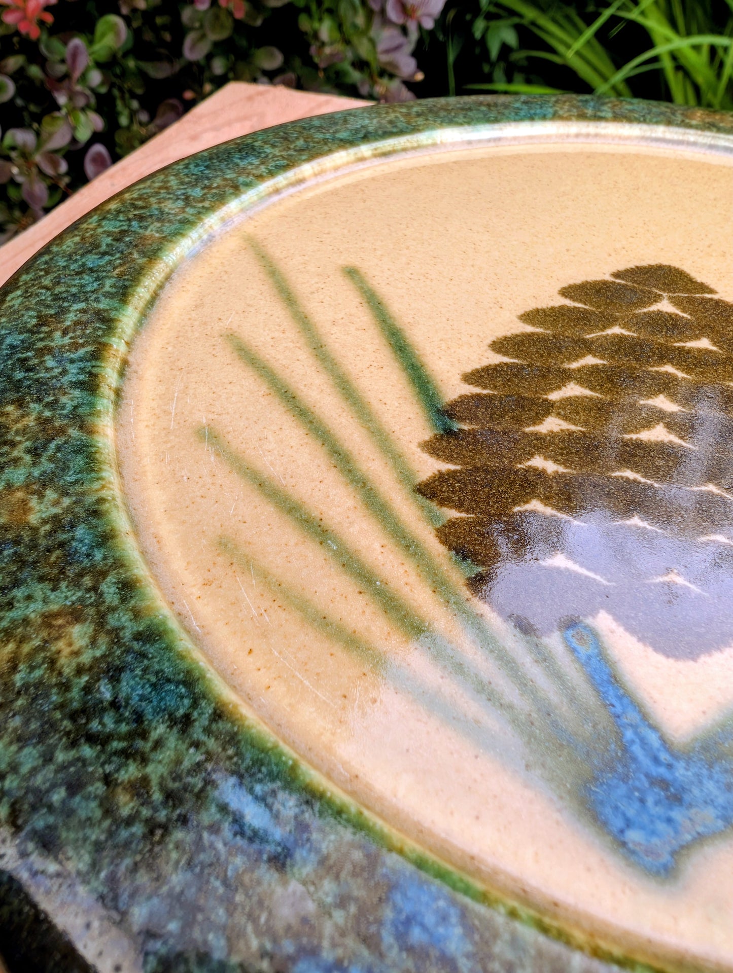 Bring the warmth of the forest to your table with this handcrafted Monroe Salt Works Pine Cone dinner plate. Featuring a classic salt-glazed finish and timeless woodland motif, this beautifully made stoneware piece blends everyday function with rustic New England craftsmanship.