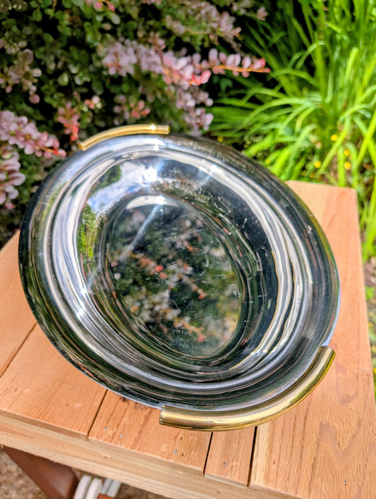 Give backyard birds an elegant place to gather with this thoughtfully repurposed vintage Italian serving tray. Crafted from premium 18/10 stainless steel with warm brass-plated handles, it blends timeless design with practical durability for year-round garden enjoyment.